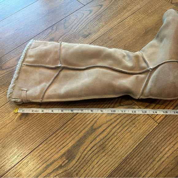 Women's Tan Knee-High Boots - Picture 3 of 7